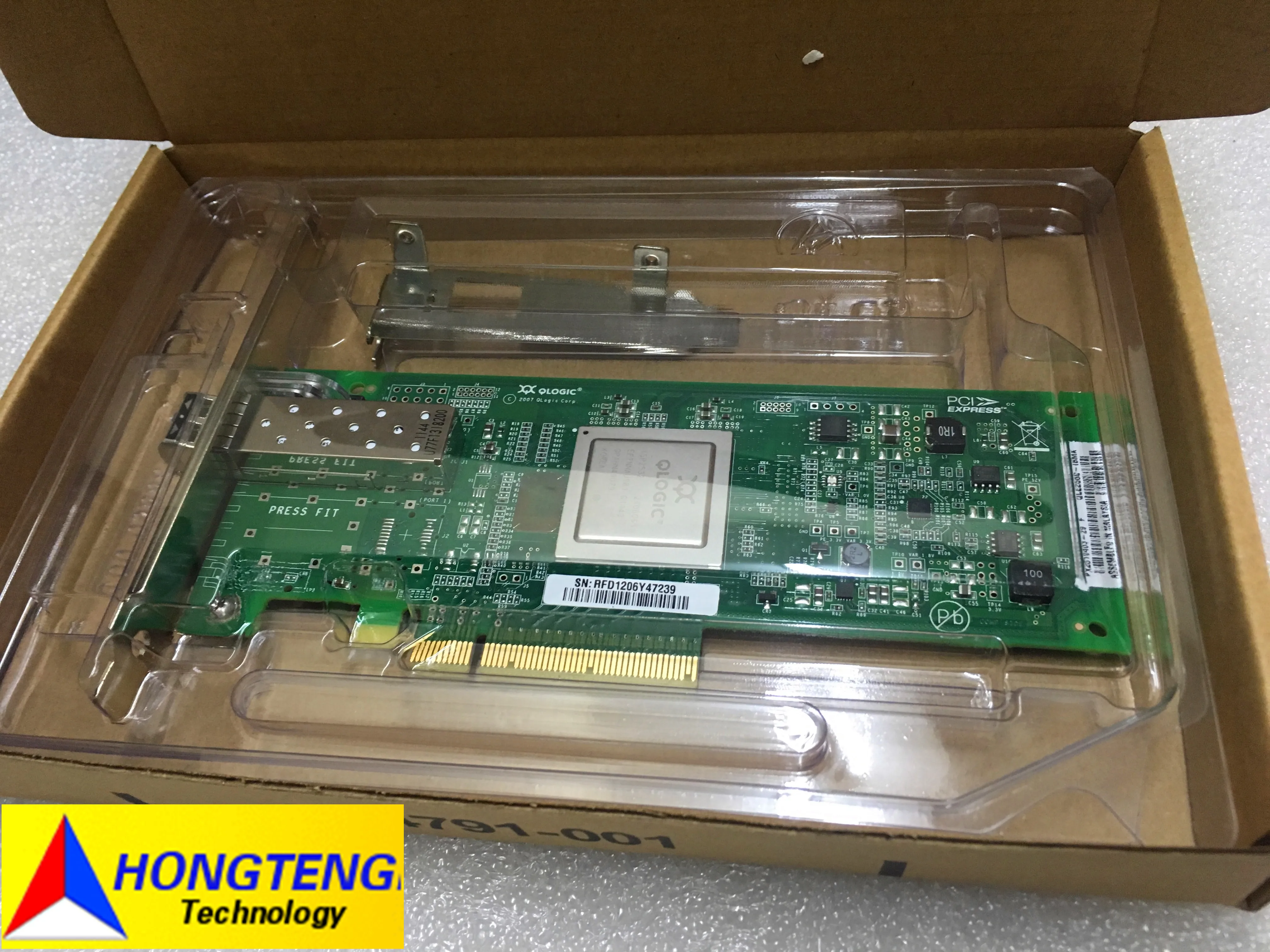 Для HP StorageWorks 8GB FC адаптер HBA QLE2560 489190-001 P/N AK344 тест ОК бесплатная доставка
Для HP StorageWorks 8GB FC адаптер HBA QLE2560 489190-001 P/N AK344 тест ОК бесплатная доставка