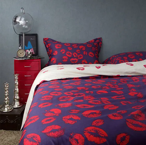 100%cotton sweet red lips double bedding set,full queen king girl european fashion bedclothes bed sheet pillow case duvert cover
100%cotton sweet red lips double bedding set,full queen king girl european fashion bedclothes bed sheet pillow case duvert cover