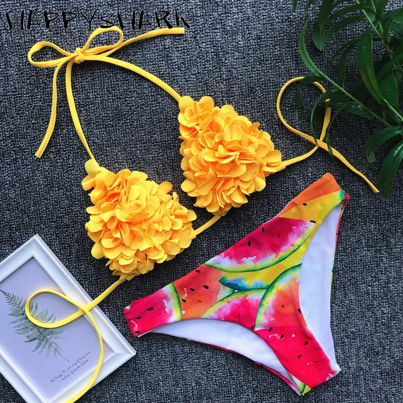 HAPPYSHARK Sexy Cut Flower Bikinis 2019 Summer Brazilian Bikinis Watermelon Swimsuit Blue Leaf Printed Beachwear Maillot De Bain
HAPPYSHARK Sexy Cut Flower Bikinis 2019 Summer Brazilian Bikinis Watermelon Swimsuit Blue Leaf Printed Beachwear Maillot De Bain