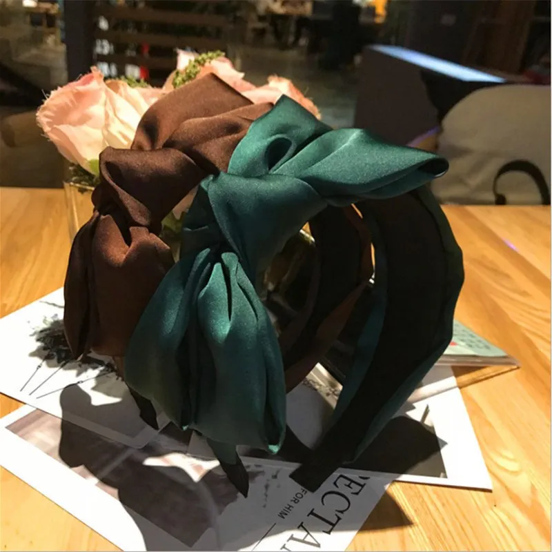 Fashion hair accessories women's hair card satin chiffon fabric headband multi-layer large bow wide-side slip headband headwear
Fashion hair accessories women's hair card satin chiffon fabric headband multi-layer large bow wide-side slip headband headwear