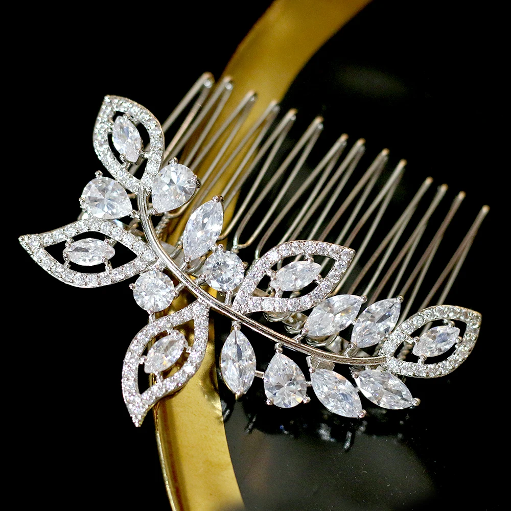 High quality elegant zirconia leaves gold / silver crystal bride hair comb tiara wedding hair accessories
High quality elegant zirconia leaves gold / silver crystal bride hair comb tiara wedding hair accessories
