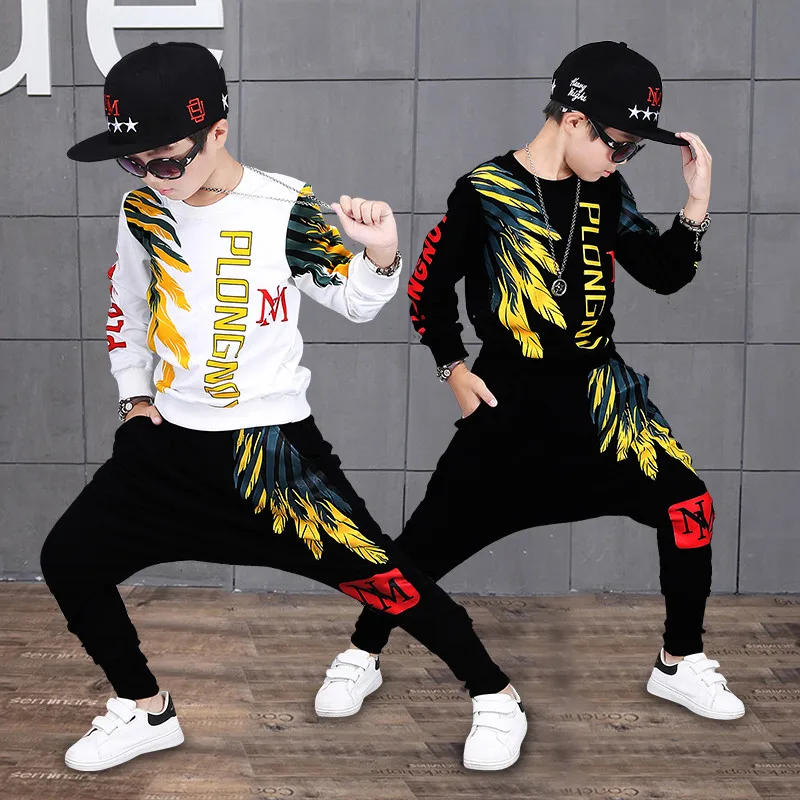 236 High quality 2018 autumn winter fashion black red T-shirt+pants children set kid suit girl boy clothing set for 4-14 years
236 High quality 2018 autumn winter fashion black red T-shirt+pants children set kid suit girl boy clothing set for 4-14 years