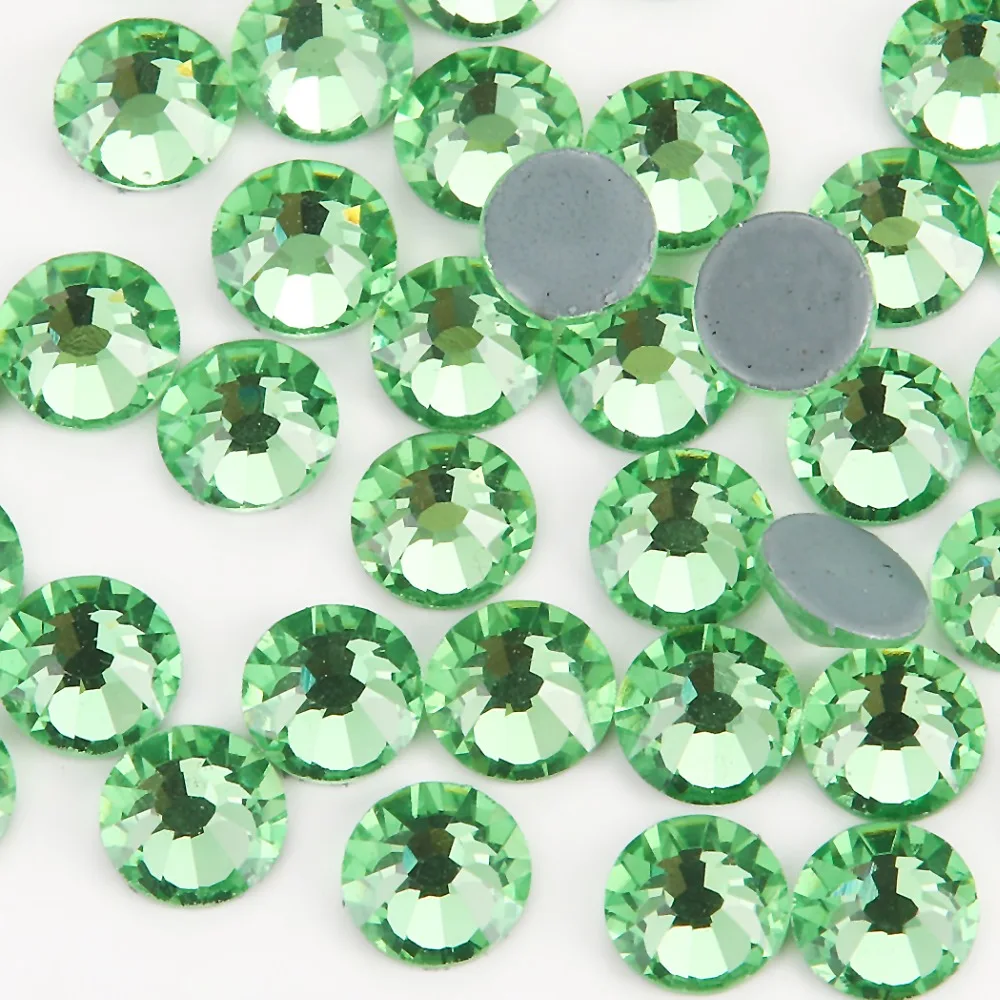 New SMC Cut Peridot Iron on Rhinestone ss16 ss20 ss30 Hotfix Rhinestones AAAAA Grade for Luxury DIY things
New SMC Cut Peridot Iron on Rhinestone ss16 ss20 ss30 Hotfix Rhinestones AAAAA Grade for Luxury DIY things