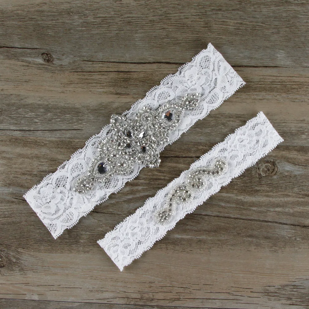 2017 Bride Must Have 2pcs/Set Acrylic Beaded Wedding Garters Set Keepsake Toss High Quality Lace Garter Personalize Bridal Gift
2017 Bride Must Have 2pcs/Set Acrylic Beaded Wedding Garters Set Keepsake Toss High Quality Lace Garter Personalize Bridal Gift