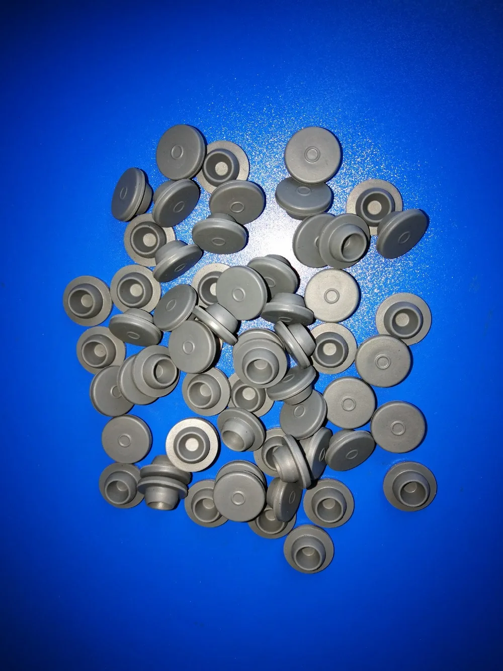 Style 6!20mm, 200pcs!grey color,butyl rubber stopper medical rubber for vials,rubber sealing,injection vials stopper,rubber cap,
Style 6!20mm, 200pcs!grey color,butyl rubber stopper medical rubber for vials,rubber sealing,injection vials stopper,rubber cap,