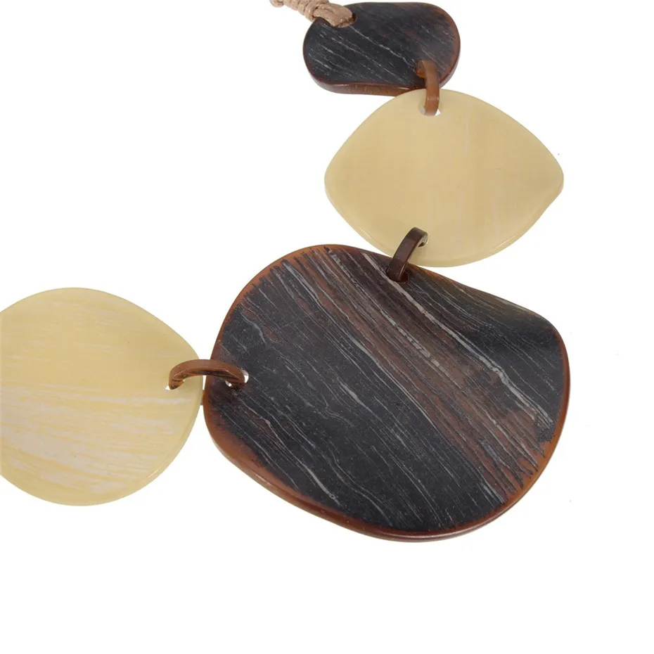 New 2019 Resin Statement Necklace Big Round Pendant Long Necklaces Leather Chain Women Fashion Jewelry kolye collares colar
New 2019 Resin Statement Necklace Big Round Pendant Long Necklaces Leather Chain Women Fashion Jewelry kolye collares colar