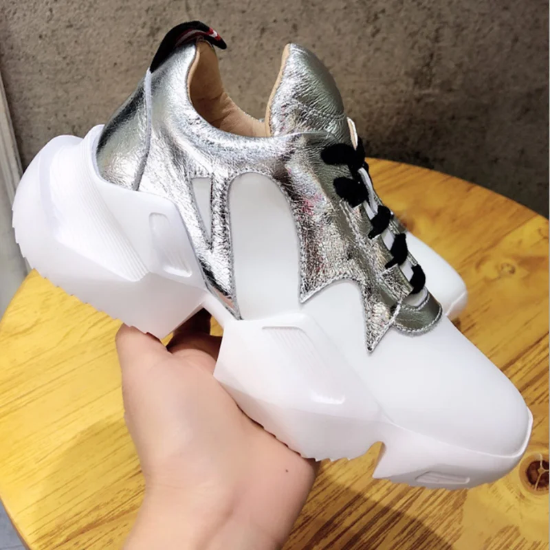 Brand luxury shoes Casual women sneakers spring autumn hot sale Spell color Leather Ladies' white shoes Comfortable breathable
Brand luxury shoes Casual women sneakers spring autumn hot sale Spell color Leather Ladies' white shoes Comfortable breathable