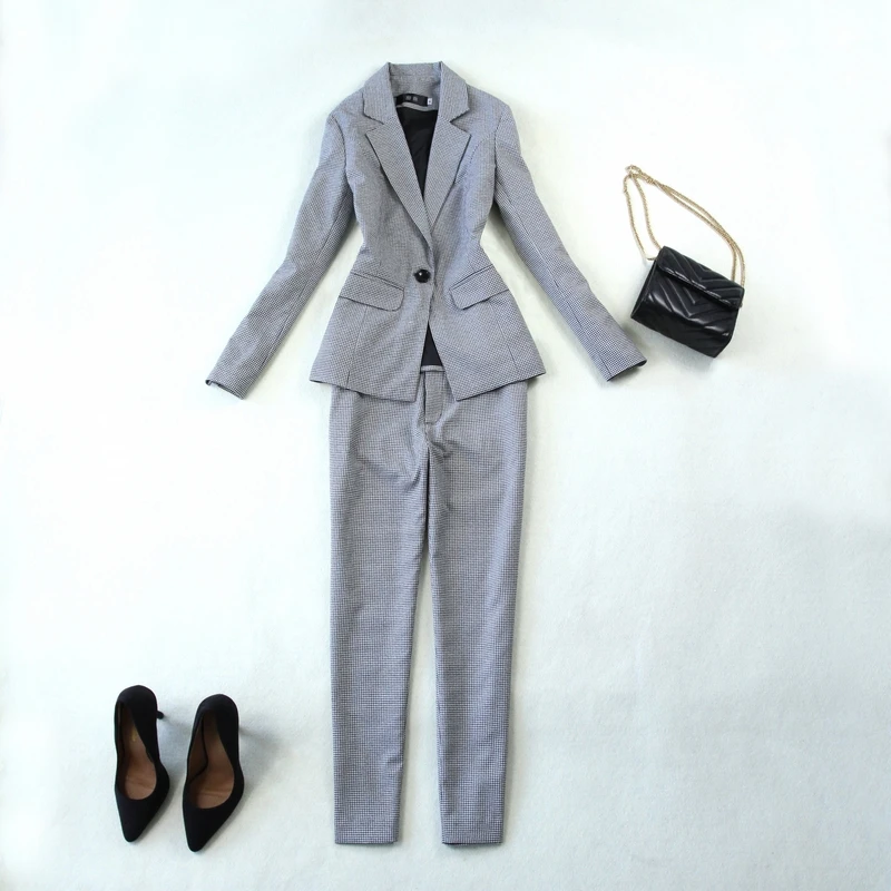 Женский деловой костюм из 2 предметов, облегающий костюм, профессиональный женский брючный костюм с длинным рукавом, модная женская офисная...
Женский деловой костюм из 2 предметов, облегающий костюм, профессиональный женский брючный костюм с длинным рукавом, модная женская офисная...