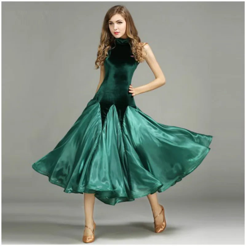 New Arrival Modern Dance Suit Female National Standard Velvet Sleeveless Suit Lady Velvet Style Pendulum Dancing Skirt B-6173
New Arrival Modern Dance Suit Female National Standard Velvet Sleeveless Suit Lady Velvet Style Pendulum Dancing Skirt B-6173