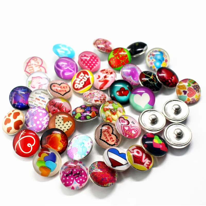 New Style 20pcs Colourful Heart Snap Buttons Glass Snap Charms Fit 18mm DIY Ginger Snap Bracelet Replaceable Buttons Jewelry
New Style 20pcs Colourful Heart Snap Buttons Glass Snap Charms Fit 18mm DIY Ginger Snap Bracelet Replaceable Buttons Jewelry