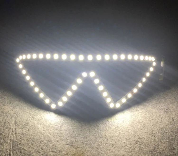 Party LED Glasses Stage Props Party Supplies Nightclub Nerformers Dancing Bright Luminous Glowing Glasses
Party LED Glasses Stage Props Party Supplies Nightclub Nerformers Dancing Bright Luminous Glowing Glasses