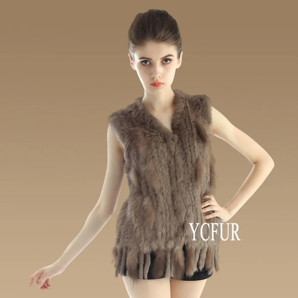 Winter Warm Vest Women Knit Rabbit Fur Vests with Raccoon Fur Trims Winter Real Fur Waistcoats Jackets Ladies
Winter Warm Vest Women Knit Rabbit Fur Vests with Raccoon Fur Trims Winter Real Fur Waistcoats Jackets Ladies