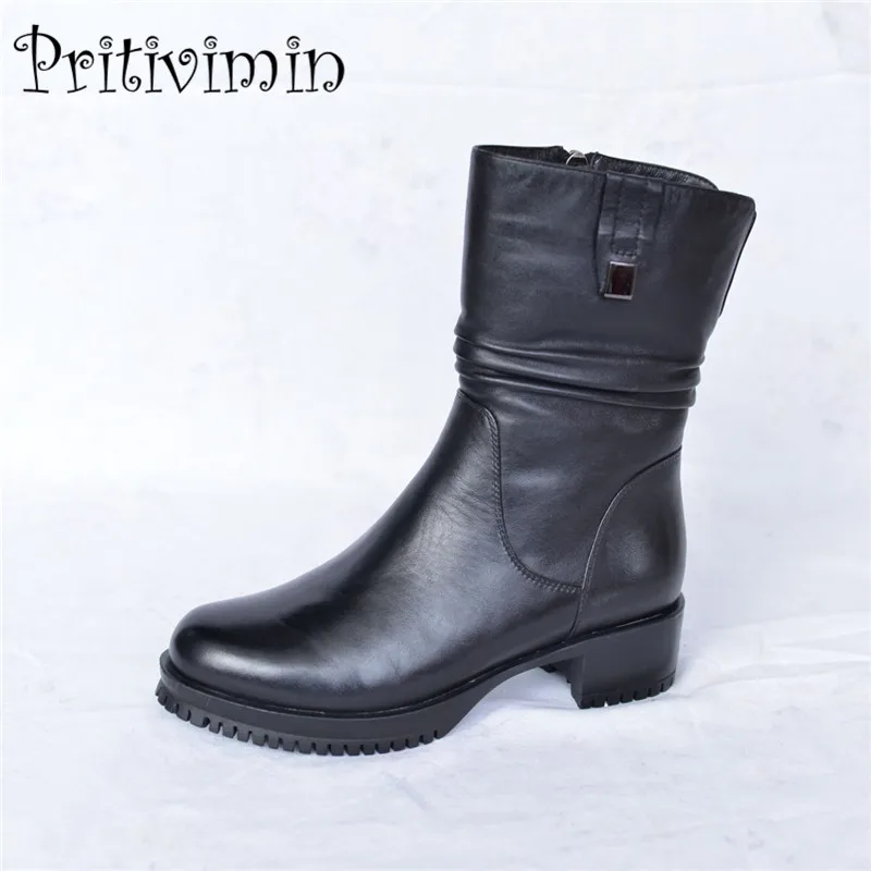 Fashion winter women botas mujer shoes Ladies cow leather bottes femmes girl thick heel real wool lining boots Pritivimin FN53
Fashion winter women botas mujer shoes Ladies cow leather bottes femmes girl thick heel real wool lining boots Pritivimin FN53