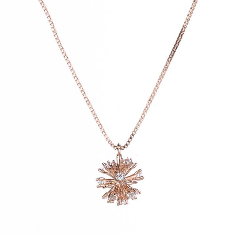 Quality Tiny Cubic Zirconia Pendant Rose Gold Color Love Cube Three-Dimensional Flower Round Allergy Pendant Necklaces For Women
Quality Tiny Cubic Zirconia Pendant Rose Gold Color Love Cube Three-Dimensional Flower Round Allergy Pendant Necklaces For Women