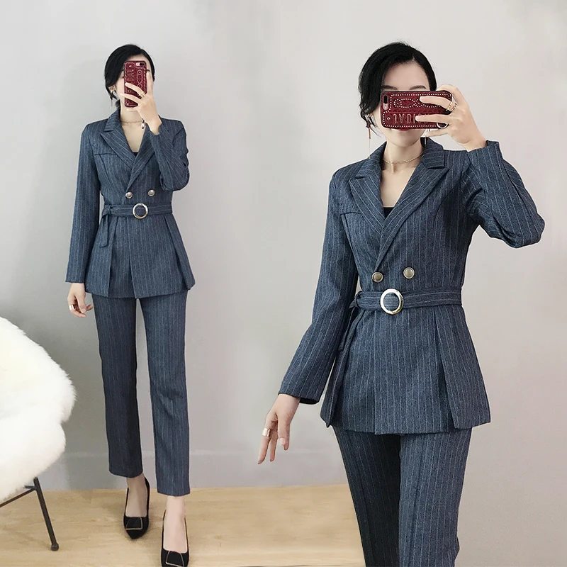 Women Formal Set Office lady stripe Blazers Work wear Sets Female Pant Suits elegant business uniform 2 pieces trouser suit Sets
Women Formal Set Office lady stripe Blazers Work wear Sets Female Pant Suits elegant business uniform 2 pieces trouser suit Sets