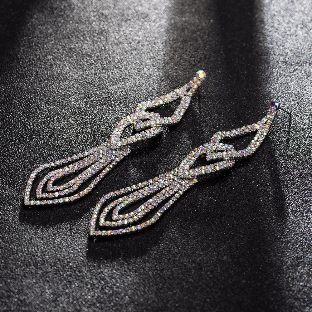 YFJEWE Statement Multiple Pearls Long Dangle Earrings Jewelry Vintage Wedding Earrings for Women Best Gifts E523
YFJEWE Statement Multiple Pearls Long Dangle Earrings Jewelry Vintage Wedding Earrings for Women Best Gifts E523