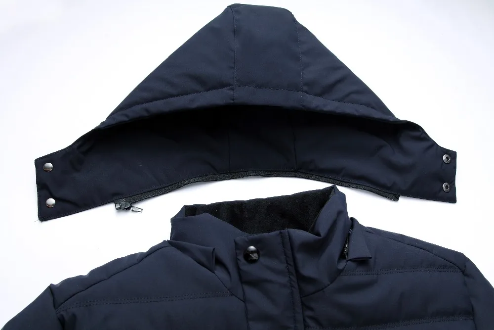 2018Men's Casual Parkas Solid Color Fleece Winter Jacket Men Windproof Hooded Thick Warn Padded Overcoat Man Overwear Streetwear
2018Men's Casual Parkas Solid Color Fleece Winter Jacket Men Windproof Hooded Thick Warn Padded Overcoat Man Overwear Streetwear
