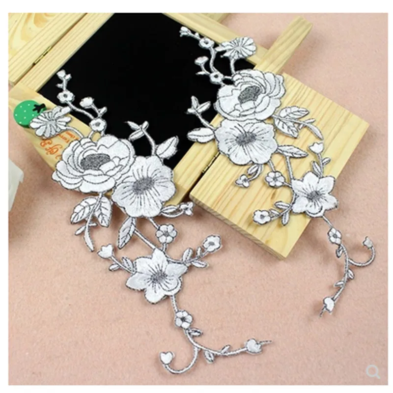 2pcs/Set White Flower Embroidery Patches Stickers for Clothes Parches Para La Ropa Applique Embroidery Flower Patches
2pcs/Set White Flower Embroidery Patches Stickers for Clothes Parches Para La Ropa Applique Embroidery Flower Patches