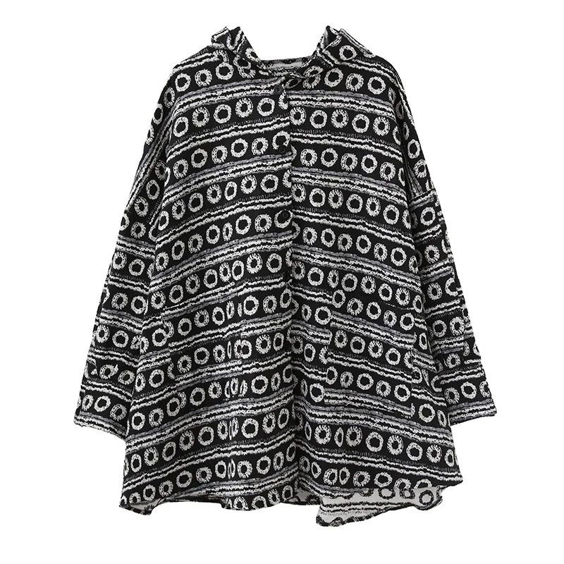 BIG SIZE 5XL Autumn Winter Women Fashion Elegant Dots Stripe Outwear Tops Lady Female Plus Large Big Loose Cardigans Jacket Coat
BIG SIZE 5XL Autumn Winter Women Fashion Elegant Dots Stripe Outwear Tops Lady Female Plus Large Big Loose Cardigans Jacket Coat