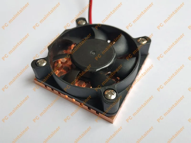 2pinXH2.54/USB Pure copper heatsink slotted north-south bridge routing chip with fan-cooled fin radiator 50*50*4.0 with fan 5010
2pinXH2.54/USB Pure copper heatsink slotted north-south bridge routing chip with fan-cooled fin radiator 50*50*4.0 with fan 5010