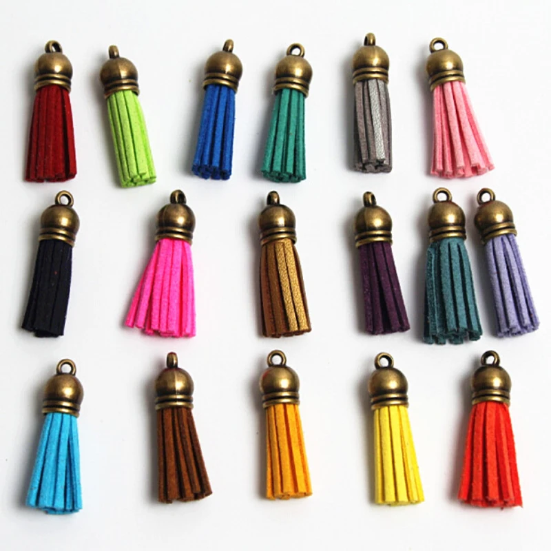 38MM 100PCS Antique Bronze Series 18Color Can Choose Leather Tassel DIY For Making Keychains Jewelry Decoration Accessories
38MM 100PCS Antique Bronze Series 18Color Can Choose Leather Tassel DIY For Making Keychains Jewelry Decoration Accessories