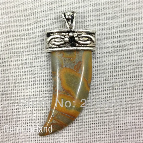 H-SP14 Jaspers Tibetan Horn Tusk Pendant Silver Cap and Bail Tusk Boho Look
H-SP14 Jaspers Tibetan Horn Tusk Pendant Silver Cap and Bail Tusk Boho Look