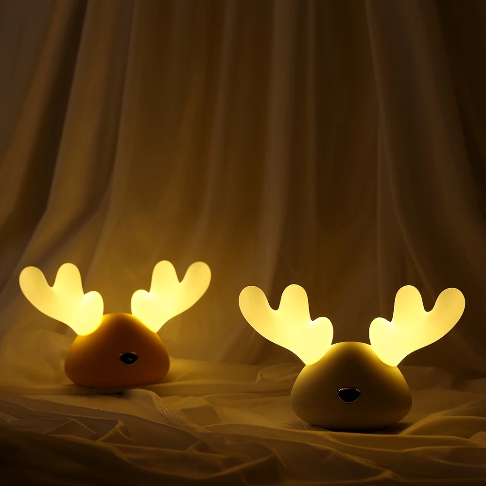 Creative Deer with Sleep Lights Colorful Night Light Bedroom Feeding Lamp Small Antler with Sleeping Lights Charging Read 
Creative Deer with Sleep Lights Colorful Night Light Bedroom Feeding Lamp Small Antler with Sleeping Lights Charging Read