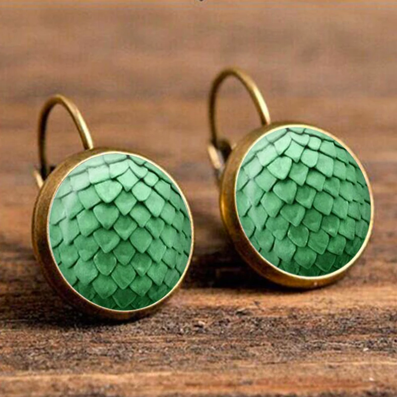 Mermaid Scale Pattern Drop Earring for Women Green Pink Blue Color Vintage Eardrop Wholesale Earings Fashion Jewelry 2018 Gift
Mermaid Scale Pattern Drop Earring for Women Green Pink Blue Color Vintage Eardrop Wholesale Earings Fashion Jewelry 2018 Gift