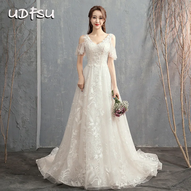 UDFSU Women Vintage Lace Wedding Dresses V-neck Cold Shoulder Wedding Gowns Lace Up Floor Length Bride Gown
UDFSU Women Vintage Lace Wedding Dresses V-neck Cold Shoulder Wedding Gowns Lace Up Floor Length Bride Gown