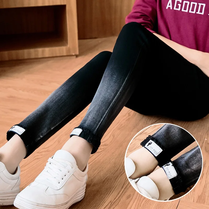 Pregnant women pants spring and autumn models gradient pencil pants feet pants Slim stomach lift pants pregnant women leggings
Pregnant women pants spring and autumn models gradient pencil pants feet pants Slim stomach lift pants pregnant women leggings