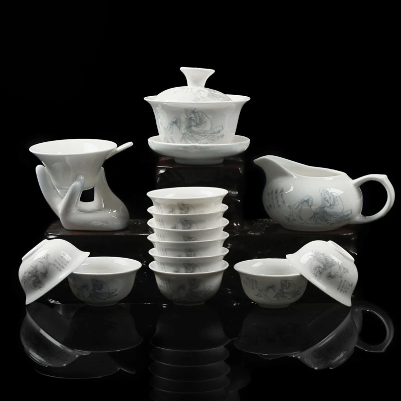 Bone China Ceramic Kung Fu Tea Set Gift Relief Dragon Porcelain 14pcs of Tea Suit with Gaiwan Tea Cups W $
Bone China Ceramic Kung Fu Tea Set Gift Relief Dragon Porcelain 14pcs of Tea Suit with Gaiwan Tea Cups W $