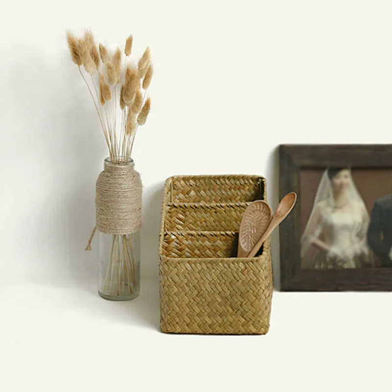 Handamde Straw Woven Storage Box Kitchen Utensils Storage Rack Eco Natural Multi-Use Sundries/Cosmetics Table Organizer
Handamde Straw Woven Storage Box Kitchen Utensils Storage Rack Eco Natural Multi-Use Sundries/Cosmetics Table Organizer