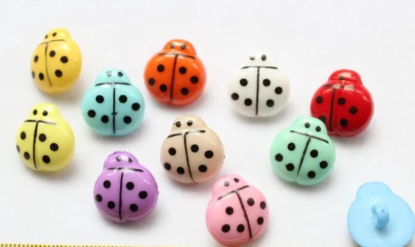 1000pcs little ladybug shank polka dot Buttons Mixed colors 14mm kartoon kawaii shank plastic buttons
1000pcs little ladybug shank polka dot Buttons Mixed colors 14mm kartoon kawaii shank plastic buttons