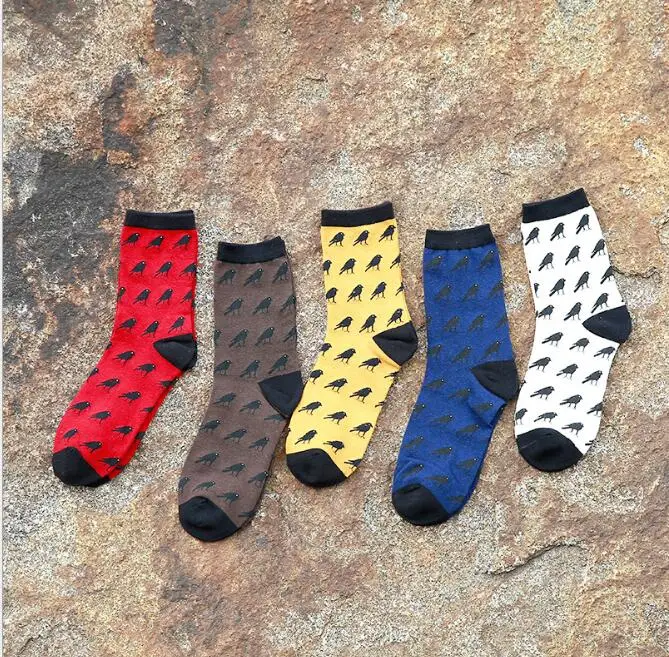 Fahion 5 парт/лот ворона мужские носки повседневные модные брендовые хлопковые носки Дешевые Meias Calcetines Hombre крутые мужские цветные носки арт
Fahion 5 парт/лот ворона мужские носки повседневные модные брендовые хлопковые носки Дешевые Meias Calcetines Hombre крутые мужские цветные носки арт