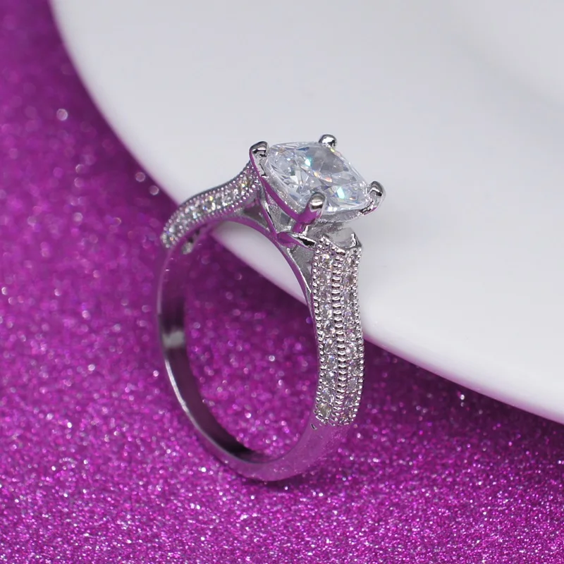 OMHXZJ Wholesale European Fashion Woman Man Party Wedding Gift Square White AAA Zircon 18KT White Gold Ring RR712
OMHXZJ Wholesale European Fashion Woman Man Party Wedding Gift Square White AAA Zircon 18KT White Gold Ring RR712