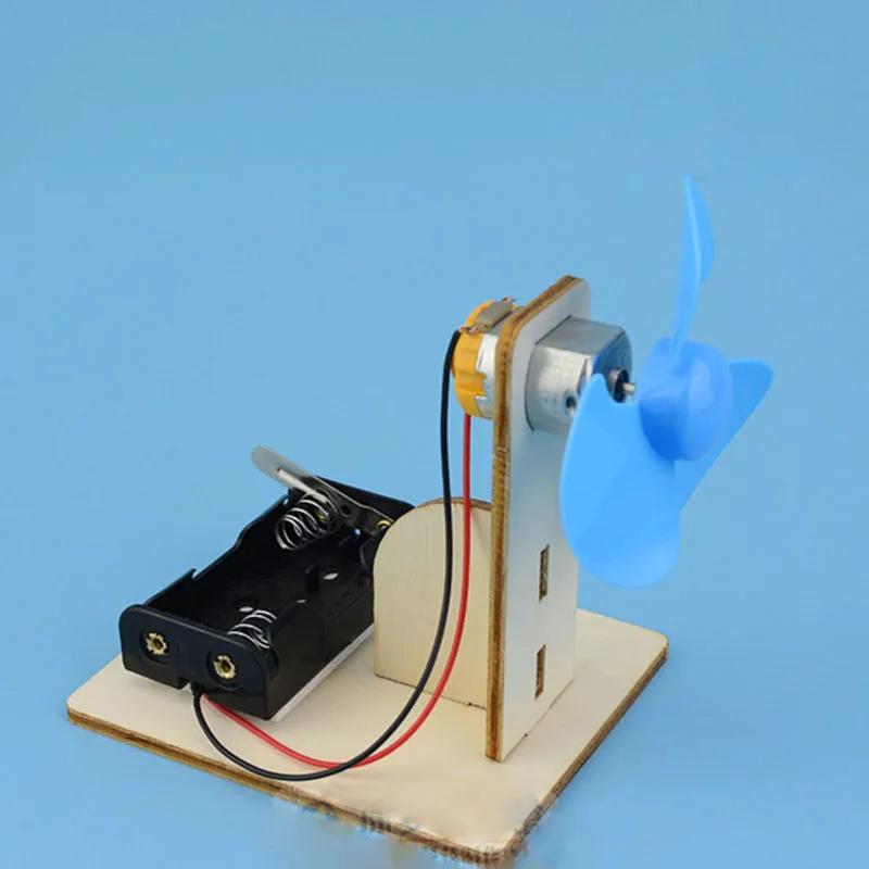 Children's Physics Science DIY Homemade Electric Fan Experiment Model Technology Small Production Materials Kids Toys
Children's Physics Science DIY Homemade Electric Fan Experiment Model Technology Small Production Materials Kids Toys