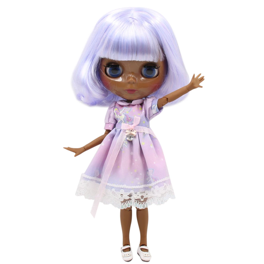 Ледяной DBS Blyth кукольные 1/6 bjd шарнирное тело супер черная кожа смесь розового и голубого цвета для волос 30 см плюшевая игрушка
Ледяной DBS Blyth кукольные 1/6 bjd шарнирное тело супер черная кожа смесь розового и голубого цвета для волос 30 см плюшевая игрушка