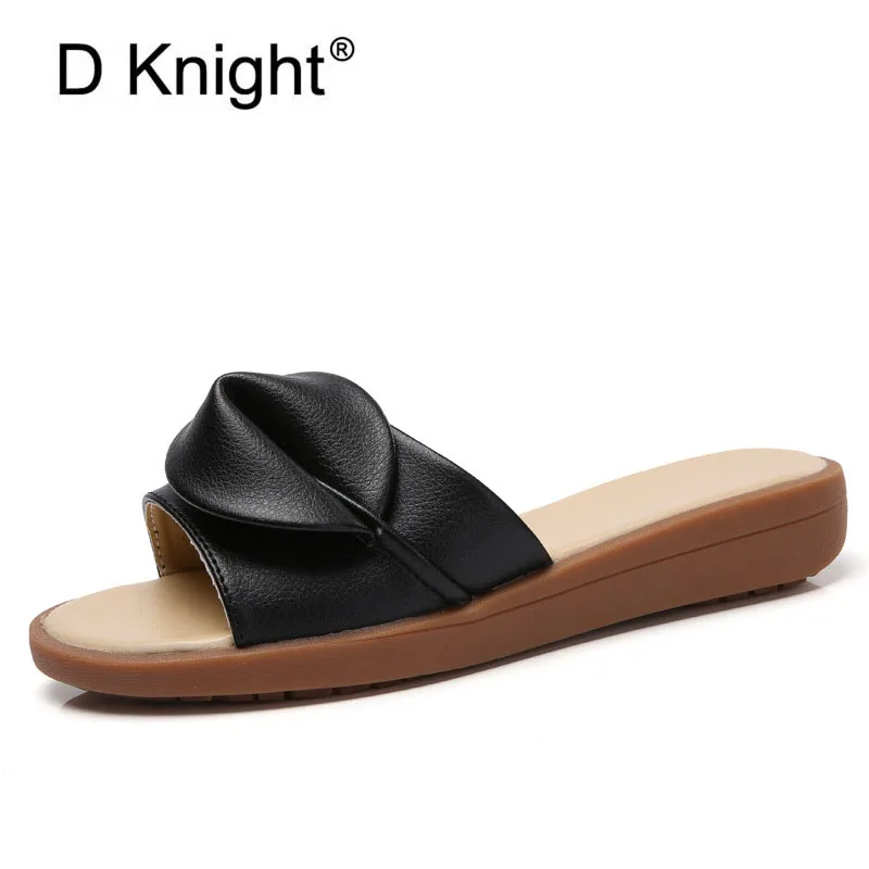 New Fashion Women Flat Slippers Ladies Casual Non-slip Beach Slippers Size 35-40 Open Toe Slip-on Summer Flats Female Sliders
New Fashion Women Flat Slippers Ladies Casual Non-slip Beach Slippers Size 35-40 Open Toe Slip-on Summer Flats Female Sliders