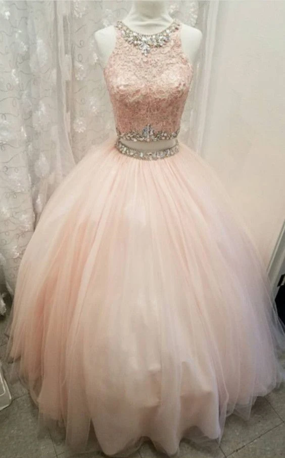 Blush Pink Quinceanera Dresses Two Piece Halter Ball Gown Tulle Lace Appliques Vestidos De 15 Anos Beaded Crystal Robe De Bal
Blush Pink Quinceanera Dresses Two Piece Halter Ball Gown Tulle Lace Appliques Vestidos De 15 Anos Beaded Crystal Robe De Bal