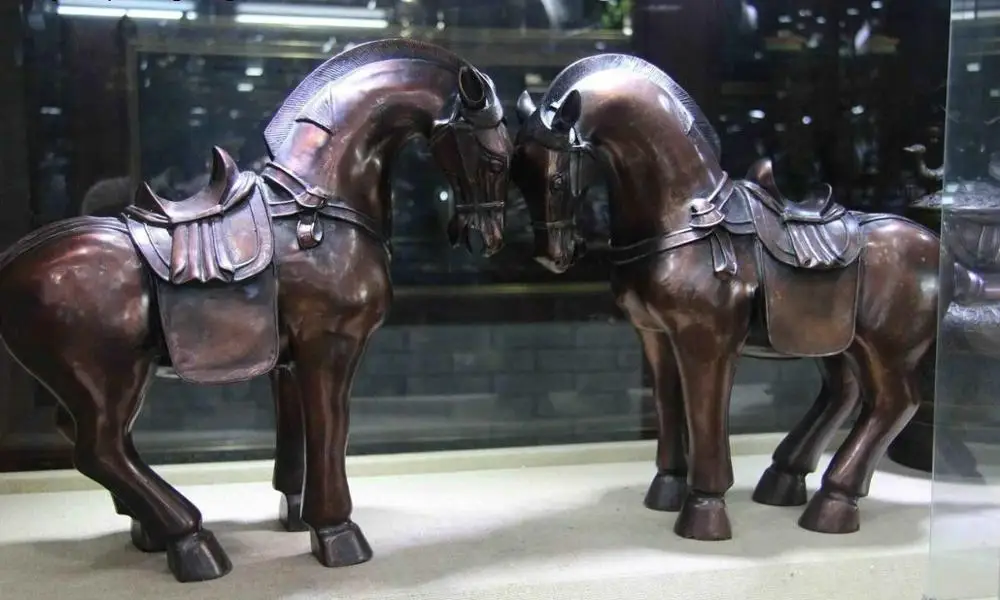 China Royal Palace FengShui Copper Bronze Zodiac Year Horse Animal Statue Pair
China Royal Palace FengShui Copper Bronze Zodiac Year Horse Animal Statue Pair