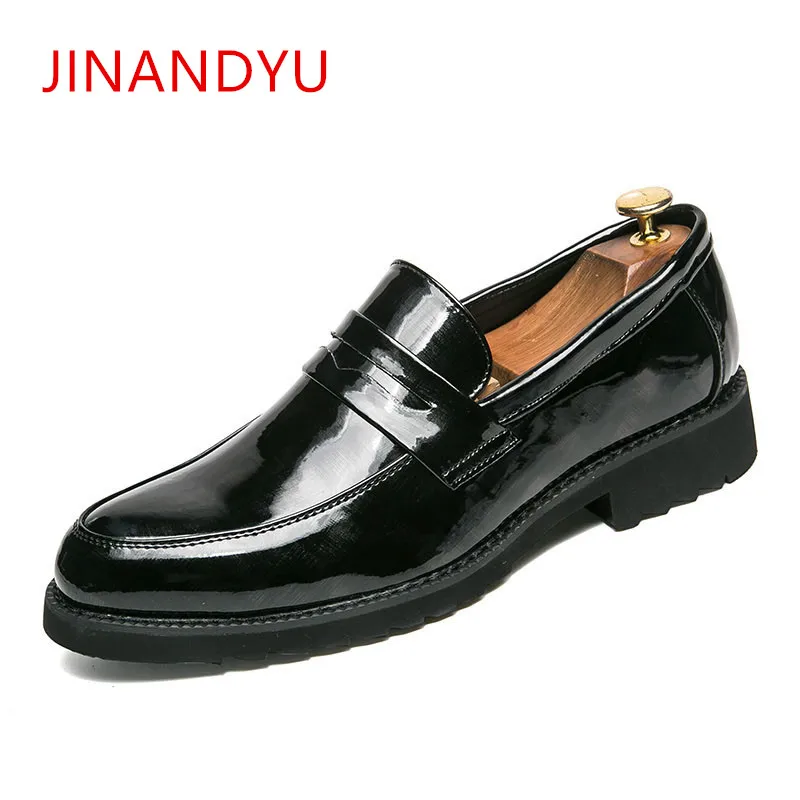 Italian Pointed Toe Dress Formal Patent Leather Shoes Men Loafers Men Classic Wedding Dress Shoes Party Oxford Shoes for Men
Italian Pointed Toe Dress Formal Patent Leather Shoes Men Loafers Men Classic Wedding Dress Shoes Party Oxford Shoes for Men