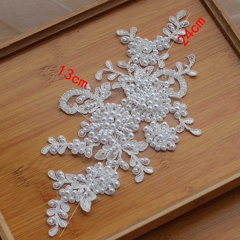1 Pairs Patches Alencon Embroidered Lace Trim Neckline Fabric Lace Ribbon Wedding Dress Collar Lace For Sewing Supplies Crafts
1 Pairs Patches Alencon Embroidered Lace Trim Neckline Fabric Lace Ribbon Wedding Dress Collar Lace For Sewing Supplies Crafts