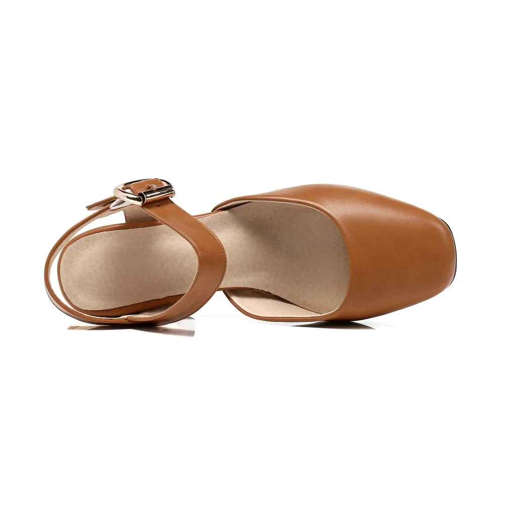 2019 spring new hollow coarse sandals high-heeled shallow mouth pointed baotou shoes work shoes women Female sexy high heels 41
2019 spring new hollow coarse sandals high-heeled shallow mouth pointed baotou shoes work shoes women Female sexy high heels 41