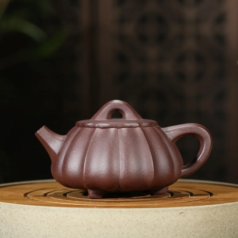 Rhyme sea yixing рекомендуется раздетая руда фиолетовая глина jin wen stone gourd ladle make tea pot new specials
Rhyme sea yixing рекомендуется раздетая руда фиолетовая глина jin wen stone gourd ladle make tea pot new specials
