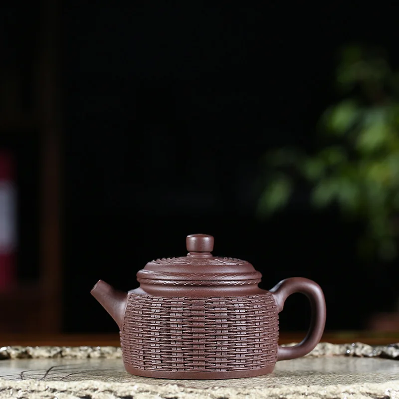 Purple Sand Pot All Handmade Raw Mine Purple Mud Bamboo Knitted Dezhong Pot Tea Pot Health Pot Kungfu Pot Tea Set
Purple Sand Pot All Handmade Raw Mine Purple Mud Bamboo Knitted Dezhong Pot Tea Pot Health Pot Kungfu Pot Tea Set