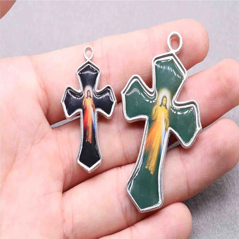 50 pieces of double-sided Jesus like a cross medal Jesus crucifix icon cross medal. Classic jesus cross medal
50 pieces of double-sided Jesus like a cross medal Jesus crucifix icon cross medal. Classic jesus cross medal