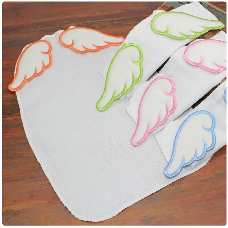 Four Layers of Gauze Children's Sweat Towel Angel Wings Sweat Towel Cotton Pad Sling Sweat Towel 25cm*35cm
Four Layers of Gauze Children's Sweat Towel Angel Wings Sweat Towel Cotton Pad Sling Sweat Towel 25cm*35cm