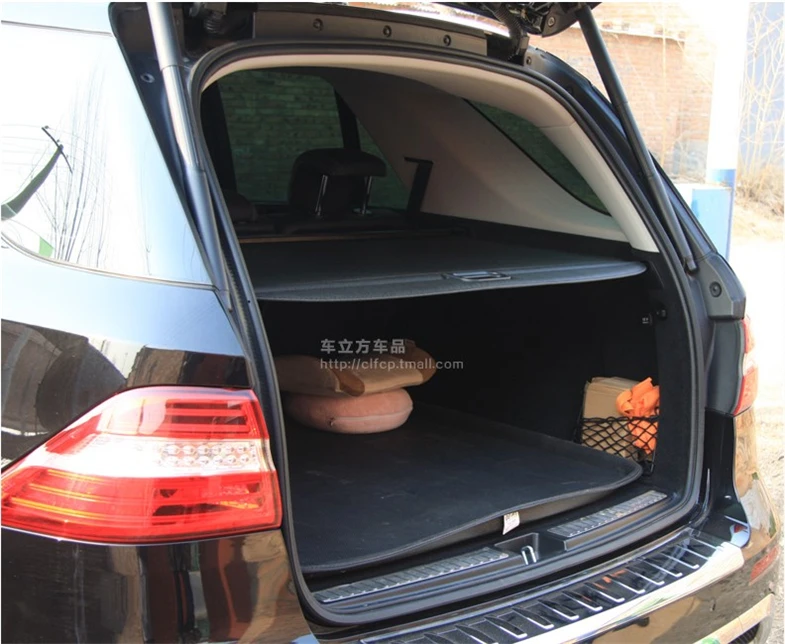 Rear Trunk Security Shield Cargo Cover For Mercedes-Benz ML Class W166 ML320 ML350 ML400 ML450 2013-2017 Trunk Shade Security Cover High Quality Car Accessories
Rear Trunk Security Shield Cargo Cover For Mercedes-Benz ML Class W166 ML320 ML350 ML400 ML450 2013-2017 Trunk Shade Security Cover High Quality Car Accessories