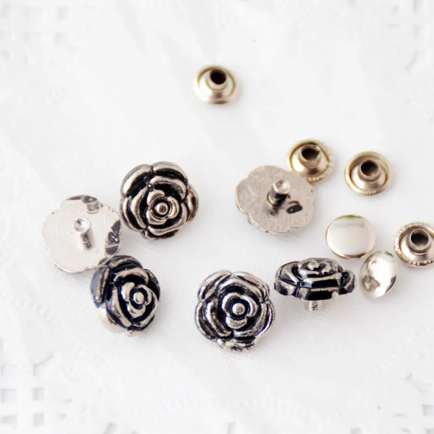 Free shipping 30 Sets Silver Tone Flower Spike Rivet Studs Spots For Clothes 12mm J3014
Free shipping 30 Sets Silver Tone Flower Spike Rivet Studs Spots For Clothes 12mm J3014
