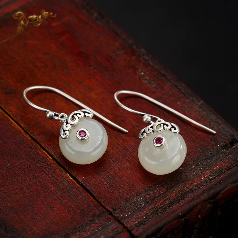 2018 Promotion Brinco Pure Inlay Restoring Ancient Ways Ms Hetian Jade Earrings Wholesale High-grade Joker Eardrop Ear Hook
2018 Promotion Brinco Pure Inlay Restoring Ancient Ways Ms Hetian Jade Earrings Wholesale High-grade Joker Eardrop Ear Hook